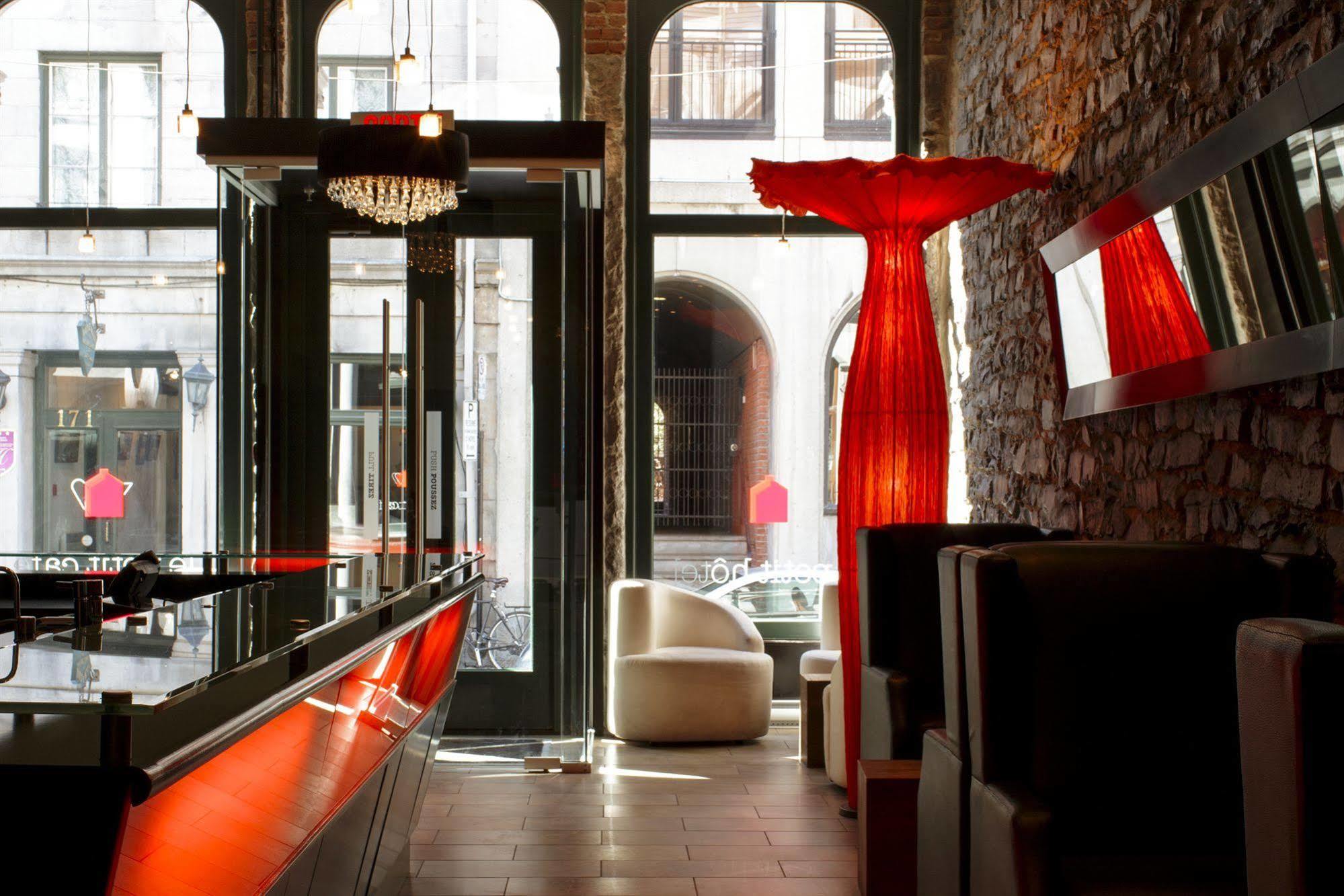 Le Petit Hotel Vieux-Montreal - Saint-Paul By Gray Collection Екстериор снимка